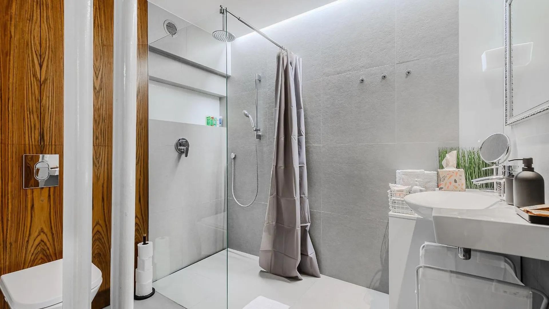 Grzybowska P&O Serviced Apartment Warszawa 0*,